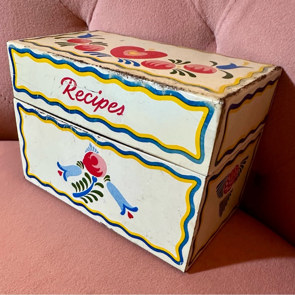 Vintage Floral Recipe Box